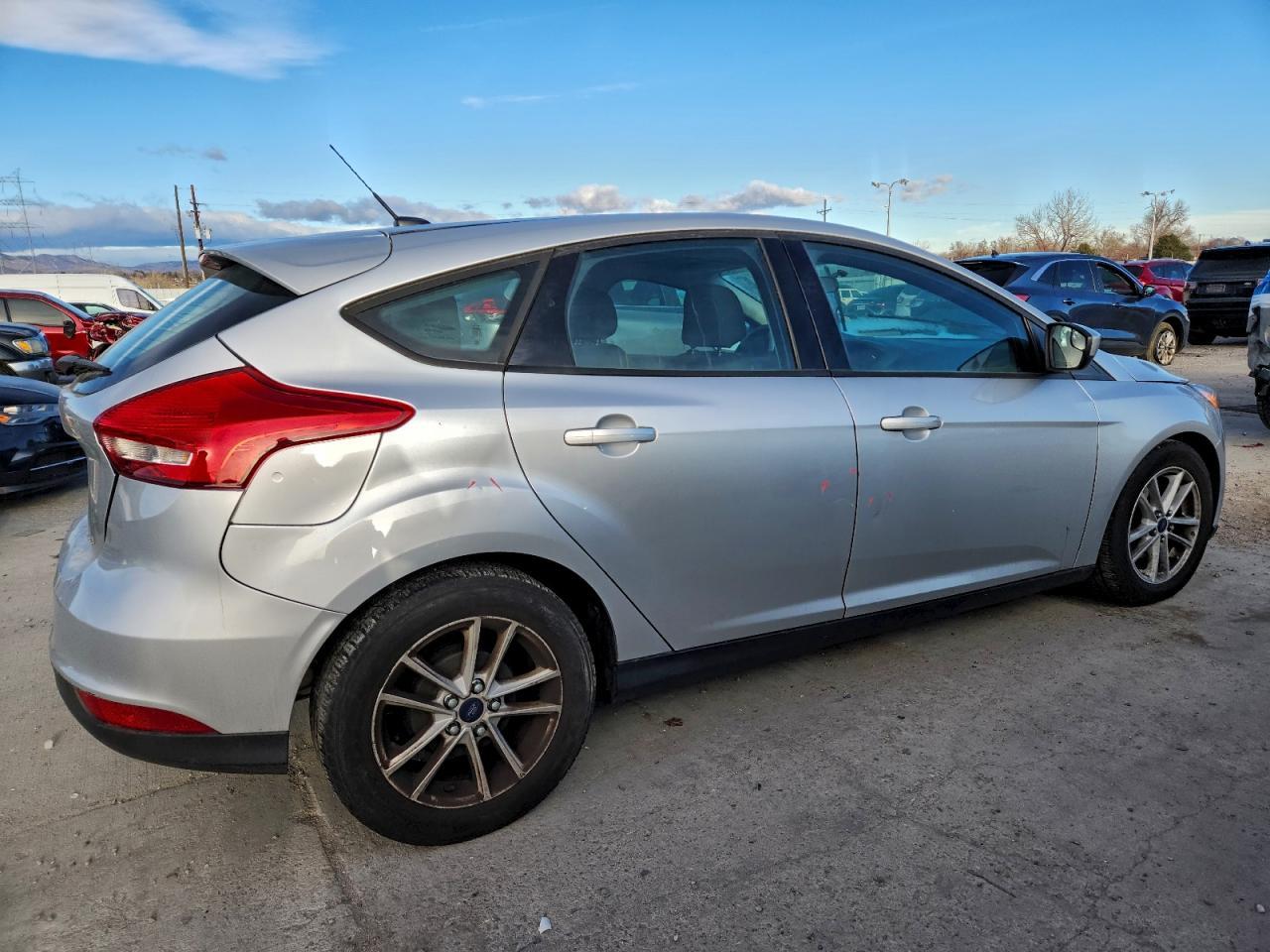 2018 Ford Focus Se - Фото 3