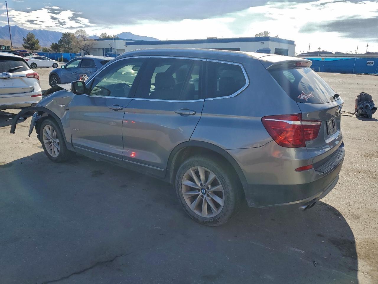 2013 BMW X3 xDrive28I - Фото 2
