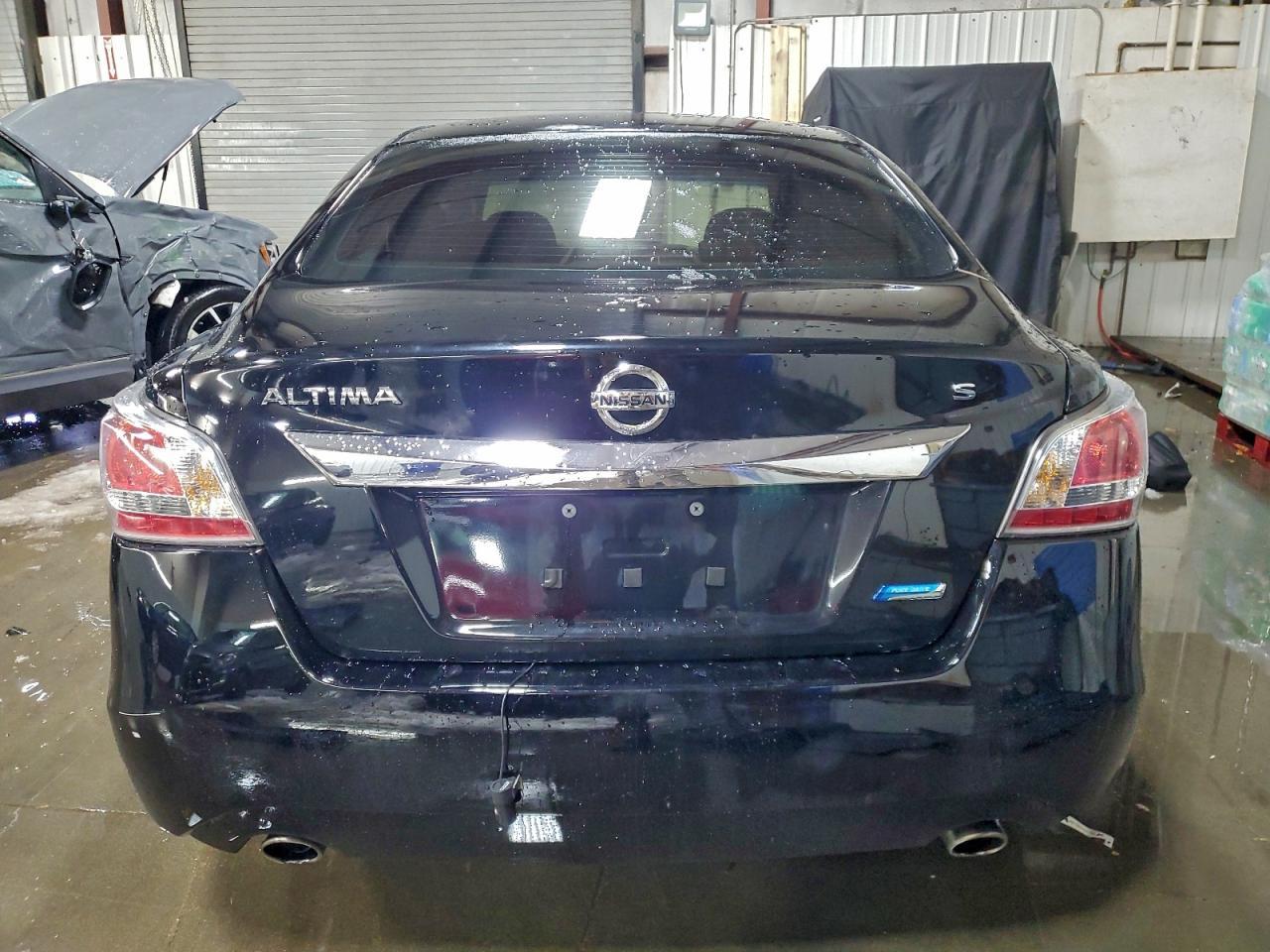 2014 Nissan Altima 2.5 S - Image 6