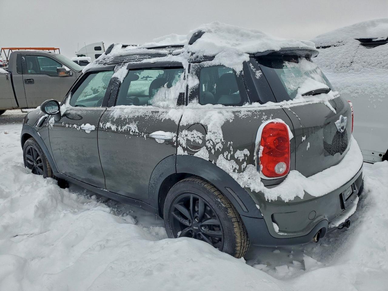 2014 Mini Cooper S Countryman - Image 2