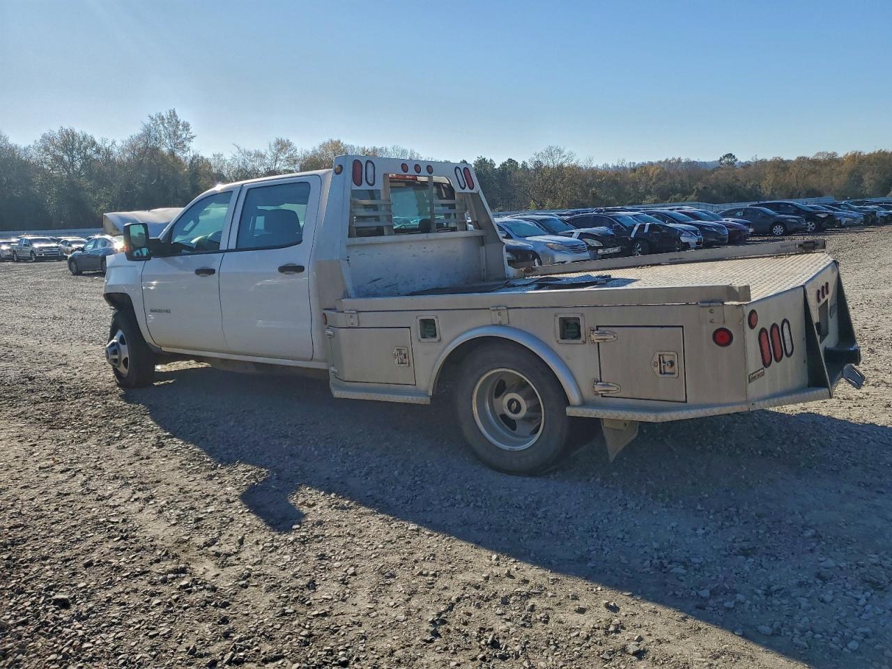 2019 Chevrolet Silverado Truck Cab And Chassis - Image 2