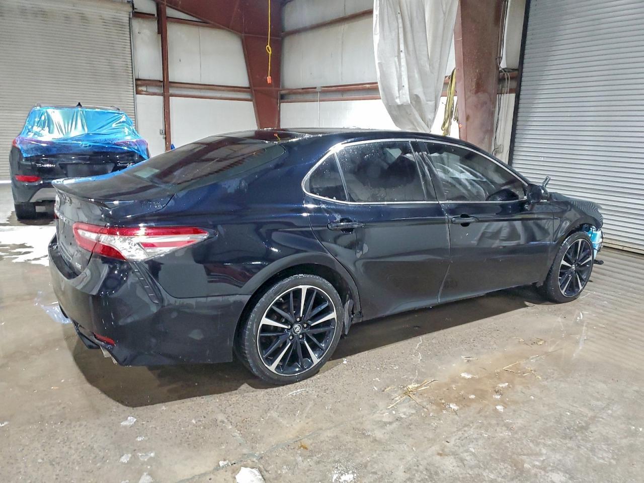 2018 Toyota Camry Xse - Image 3