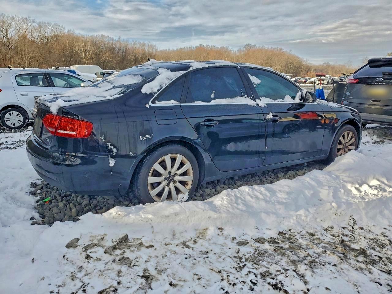 2010 Audi A4 Premium Plus - Фото 3