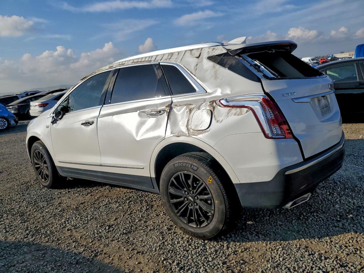 2019 Cadillac Xt5 Luxury - Фото 2