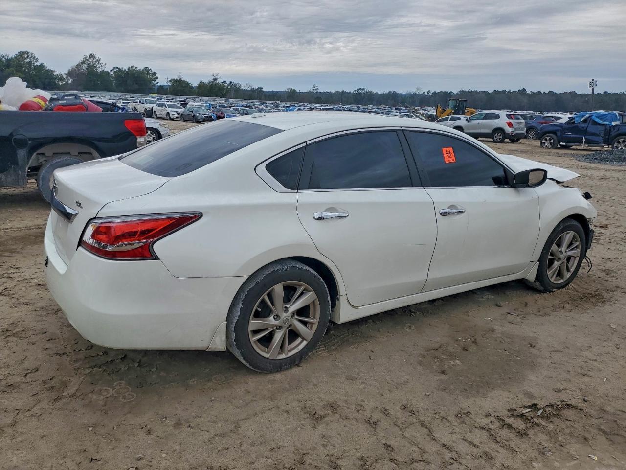 2015 Nissan Altima 2.5 - Фото 3