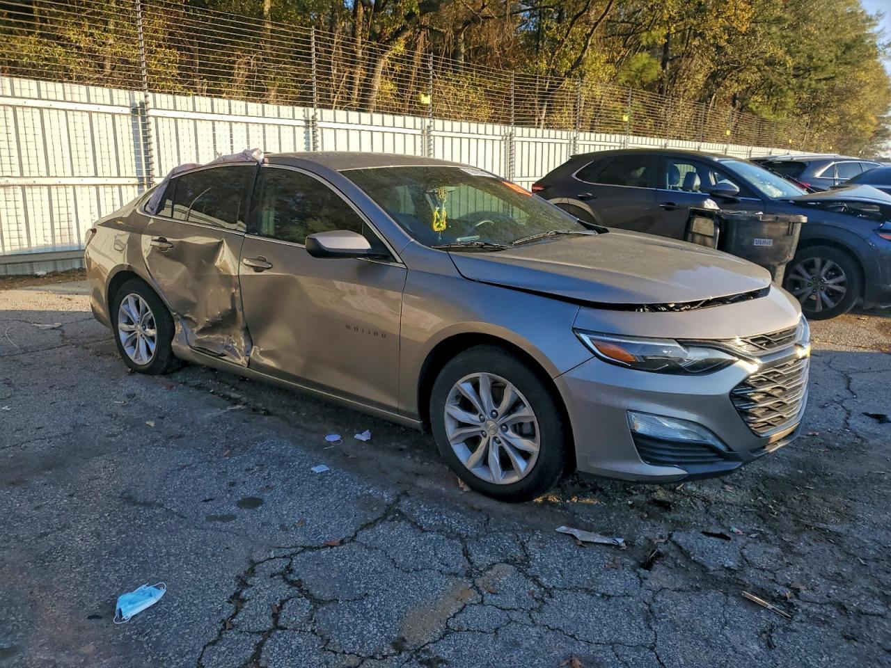 2022 Chevrolet Malibu Lt - Image 4