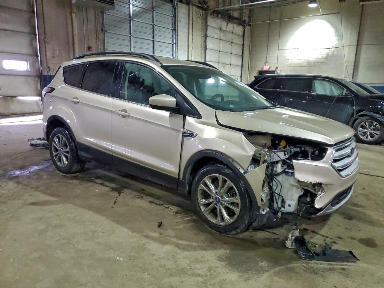 2017 Ford Escape Se - Фото 4