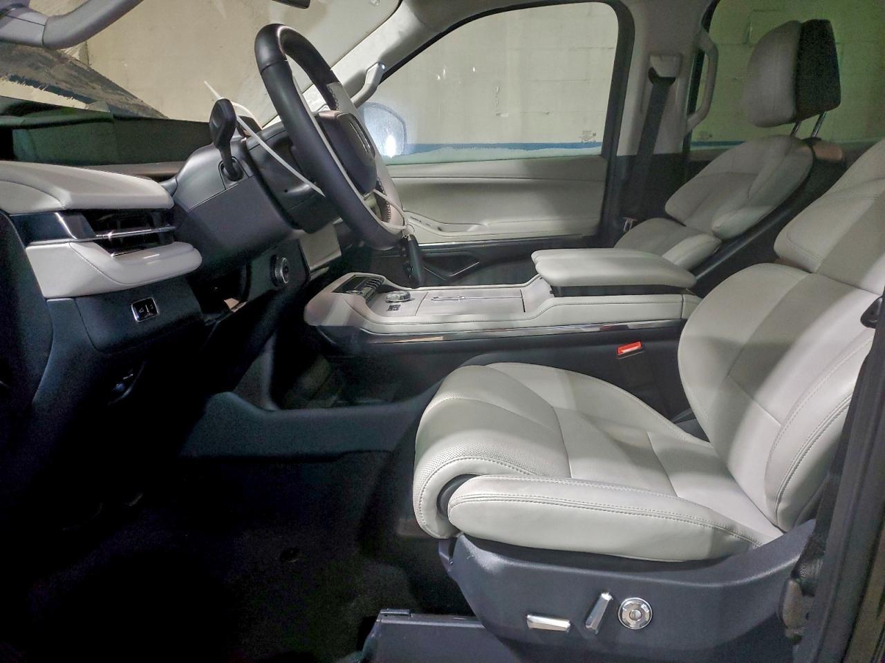 2025 Lincoln Navigator L Reserve - Фото 7