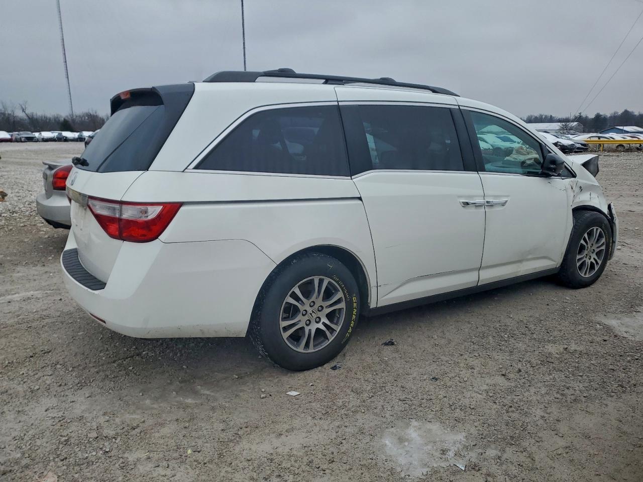 2011 Honda Odyssey Exl - Image 3