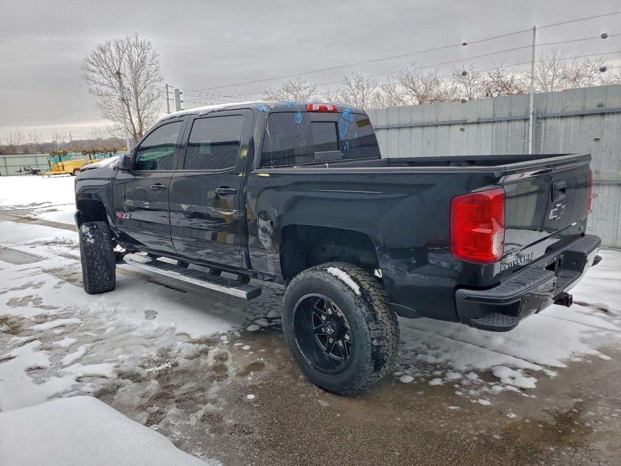 2017 Chevrolet Silverado K1500 Ltz - Image 2