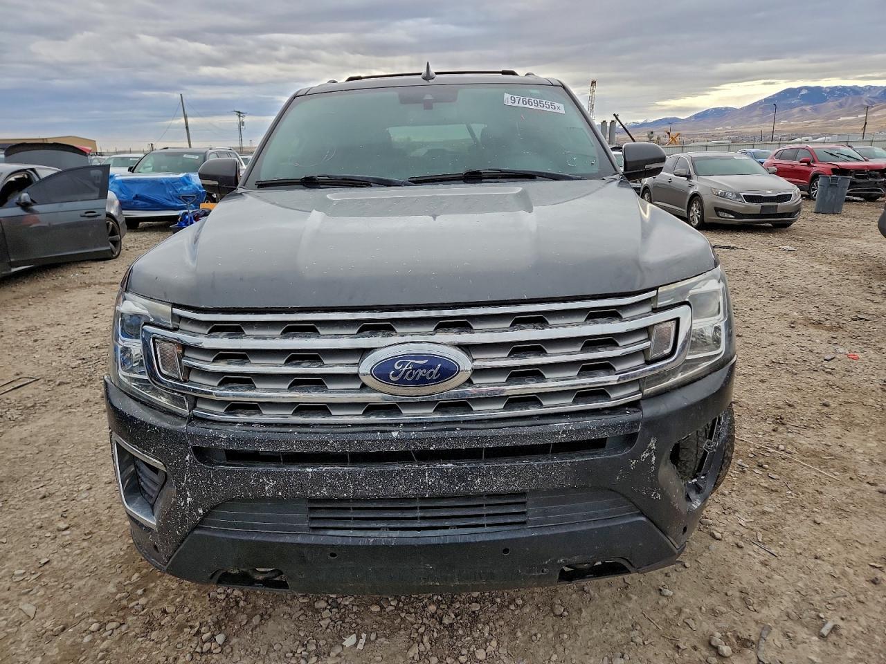 2019 Ford Expedition Limited - Image 5