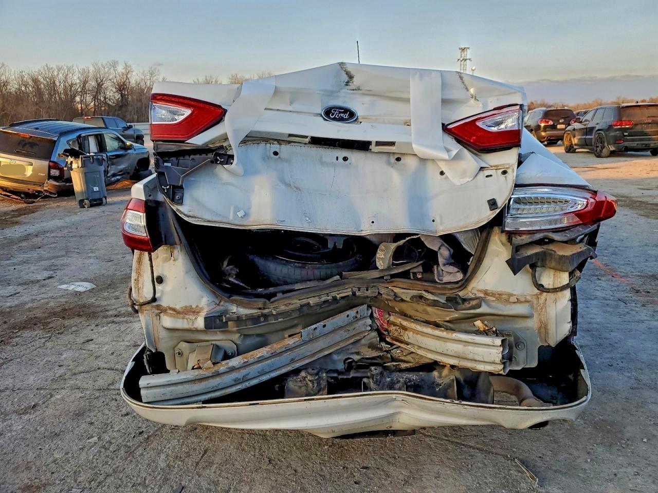 2014 Ford Fusion Se - Фото 6