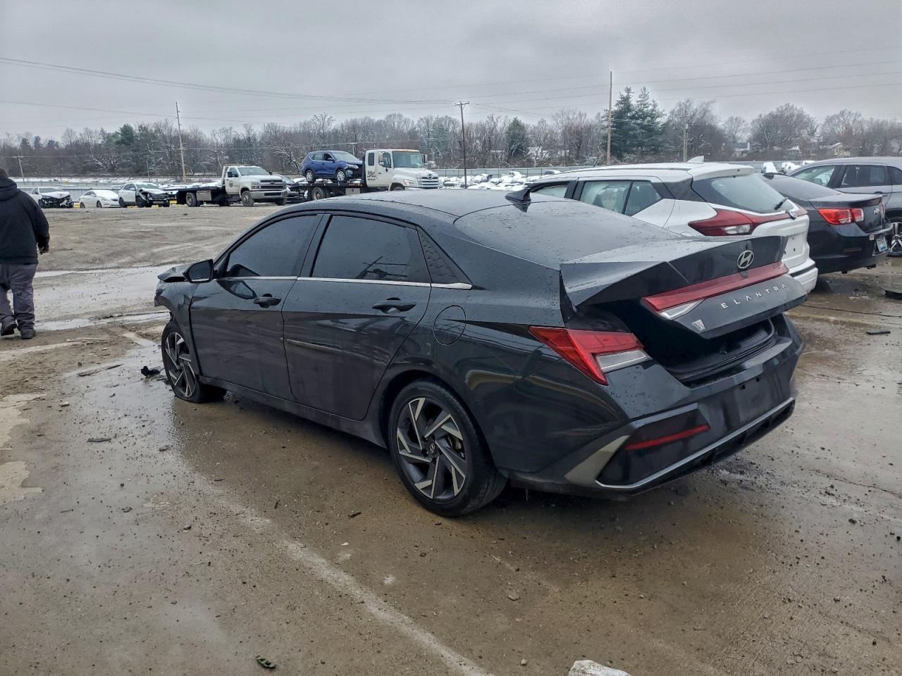 2025 Hyundai Elantra Sel - Фото 2