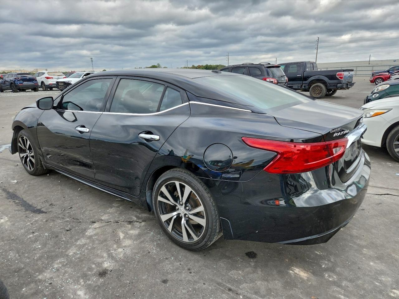 2017 Nissan Maxima 3.5S - Фото 2