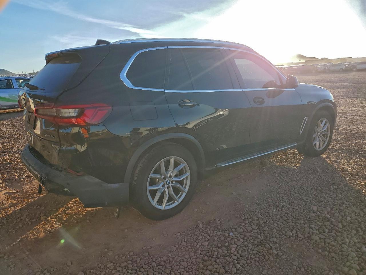 2020 BMW X5 Sdrive 40I - Фото 3