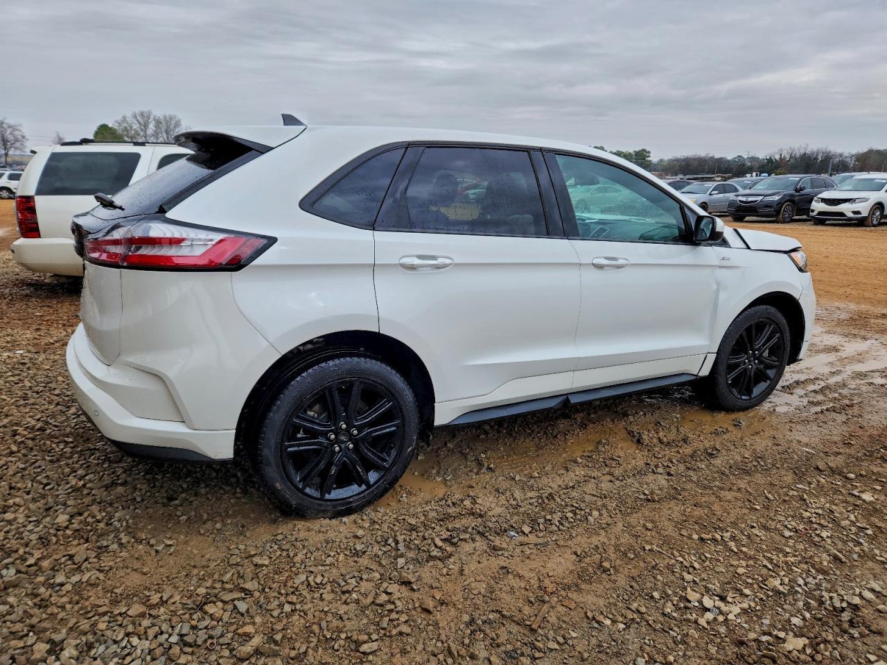 2024 Ford Edge Sel - Image 3