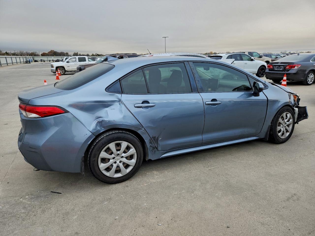2020 Toyota Corolla Le - Фото 3