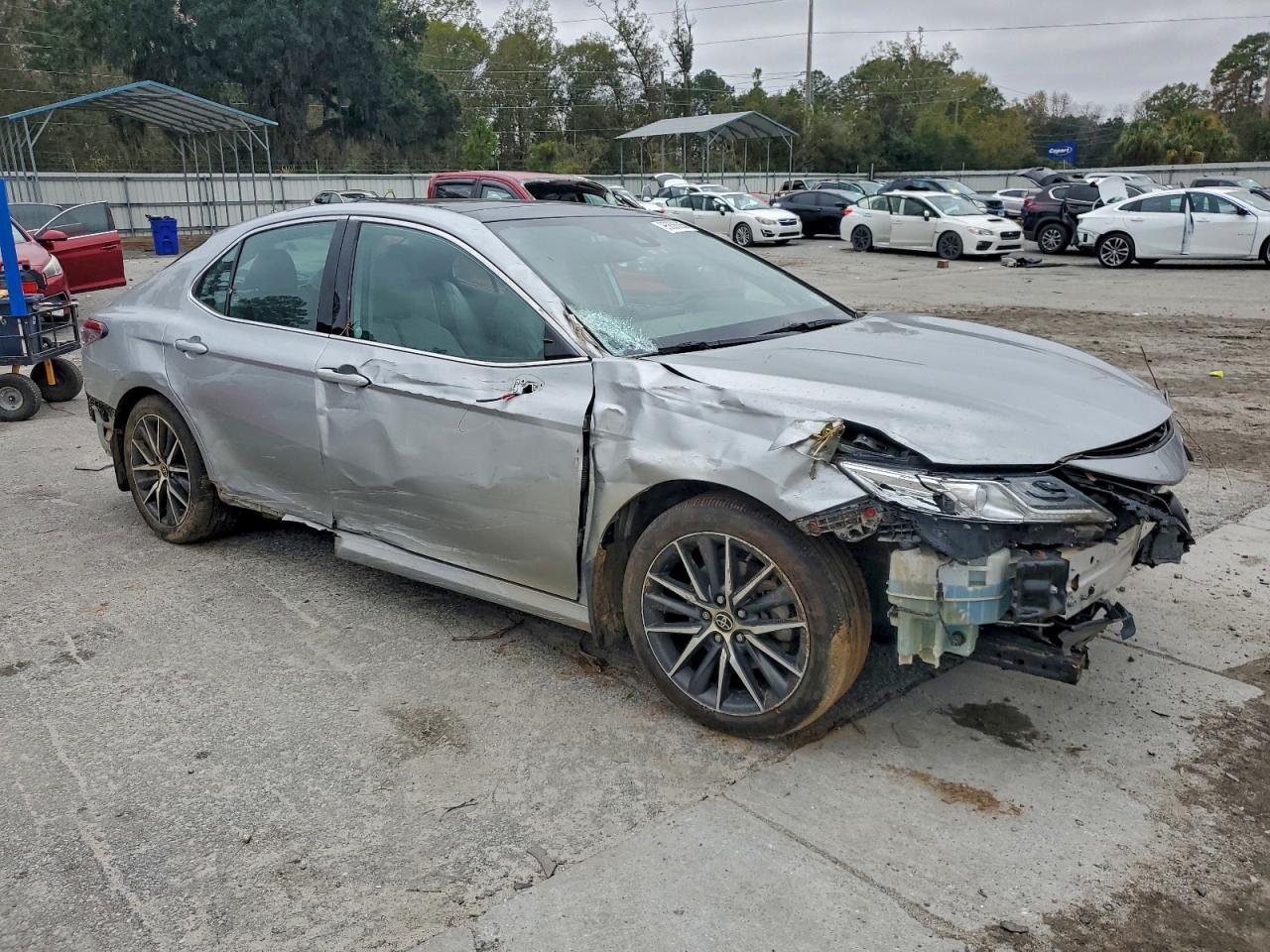 2023 Toyota Camry Xle - Image 4