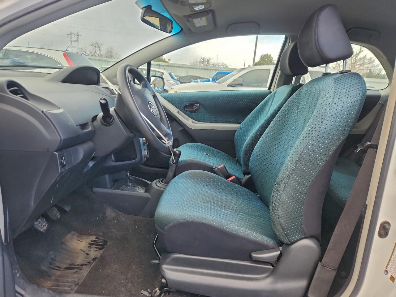 2007 Toyota Yaris Base - Фото 7