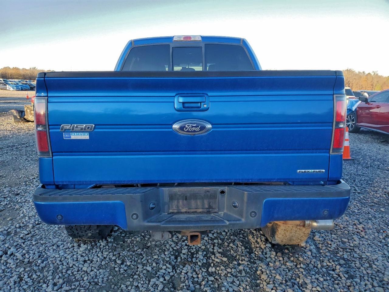 2013 Ford F150 - Image 6