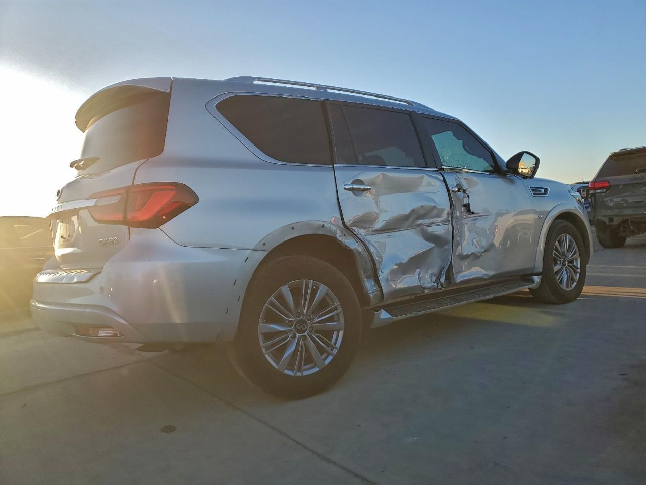 2019 Infiniti Qx80 Luxe - Фото 3