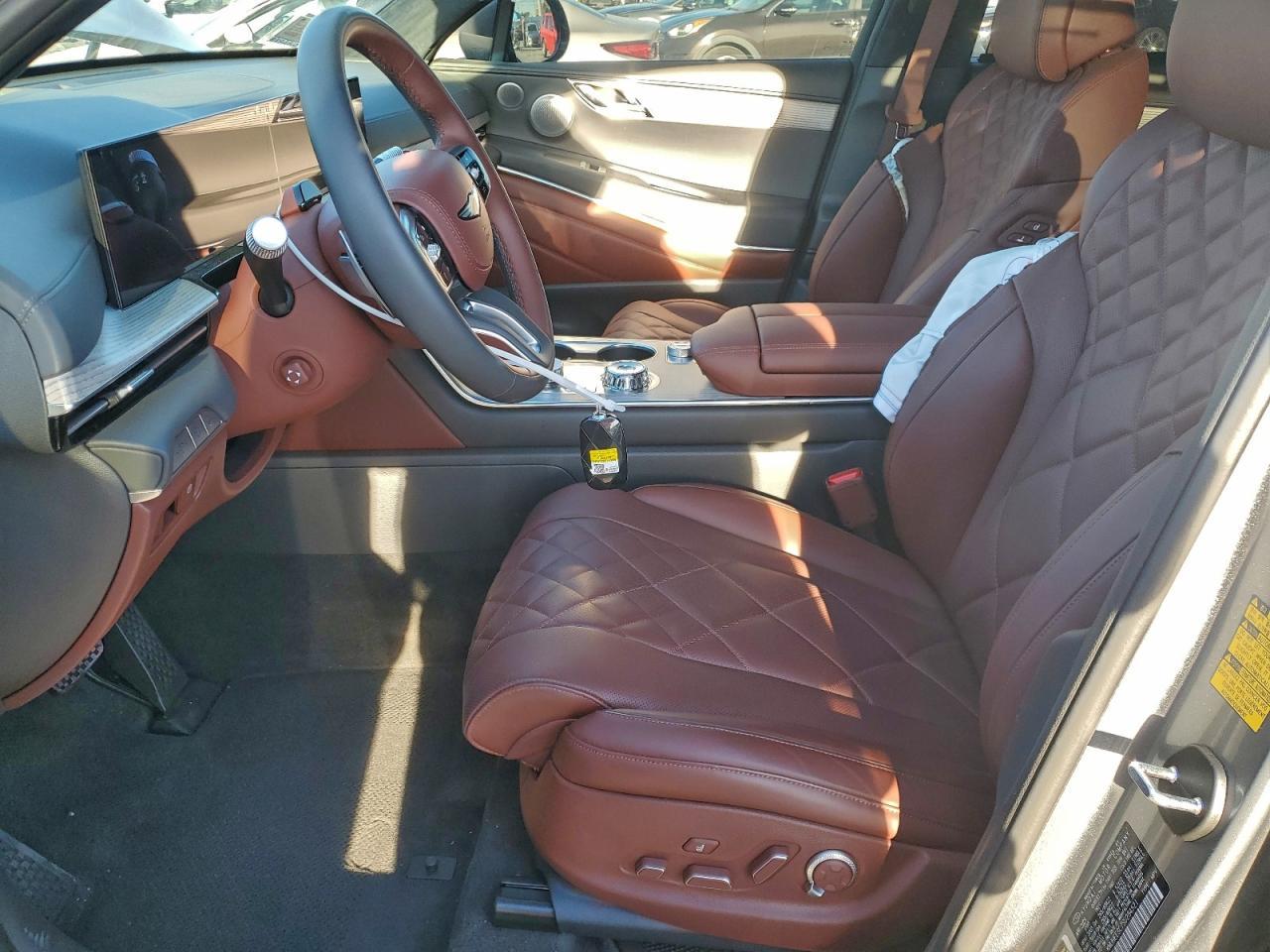 2025 Genesis Gv80 Prestige - Image 7