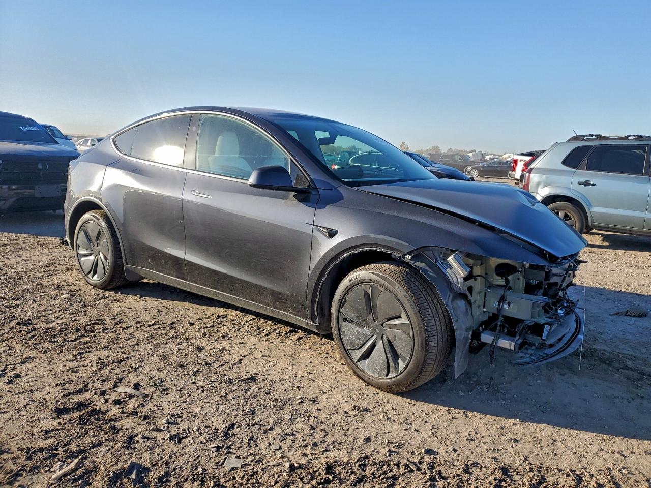 2026 Tesla Model Y - Image 4