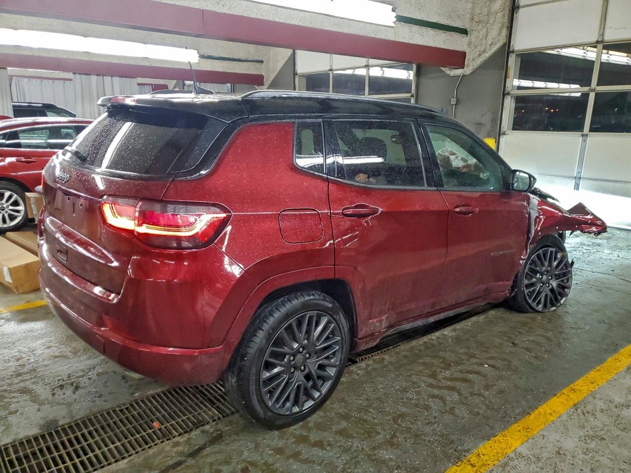 2022 Jeep Compass Limited - Фото 3