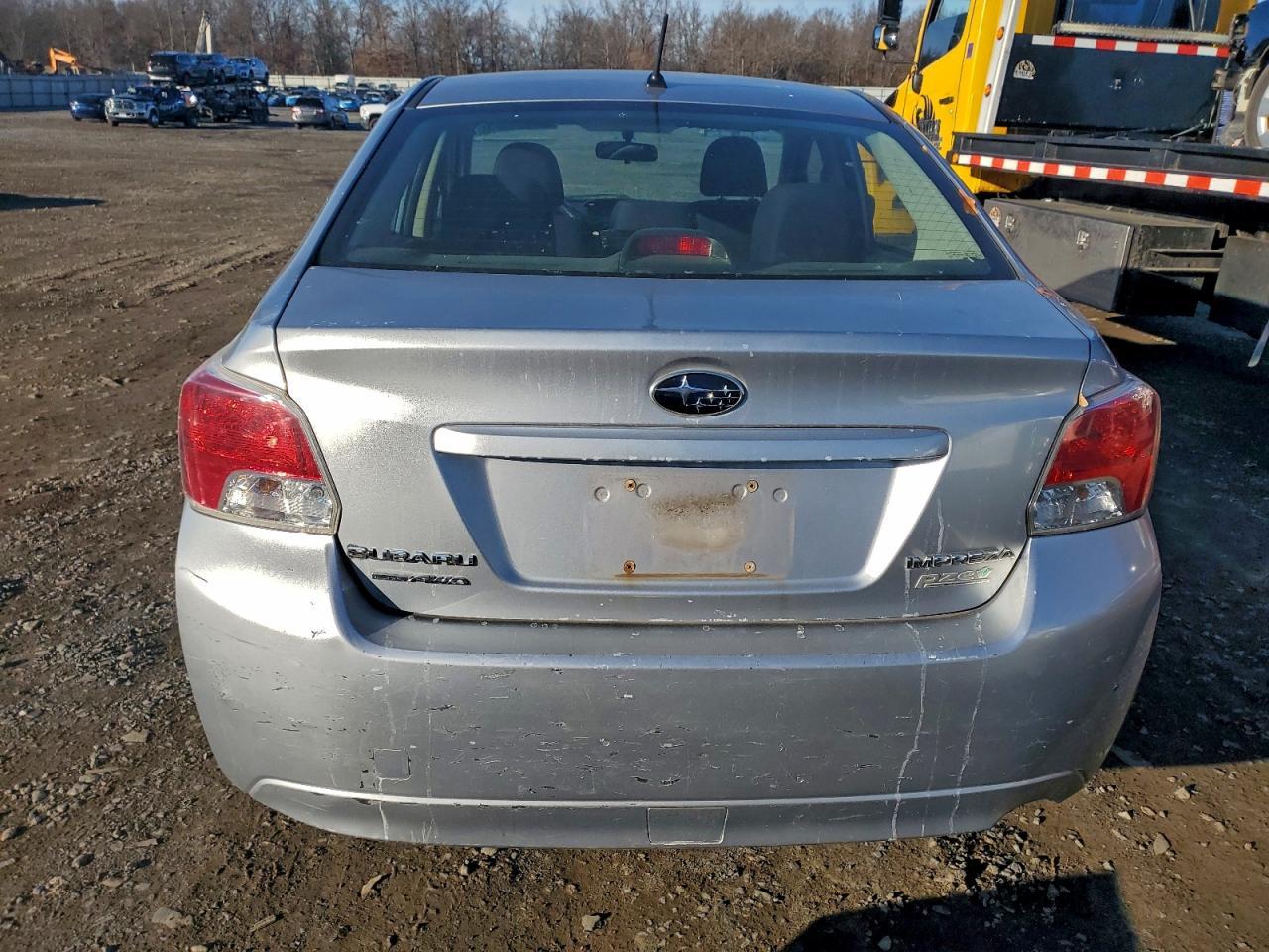 2012 Subaru Impreza Premium - Фото 6