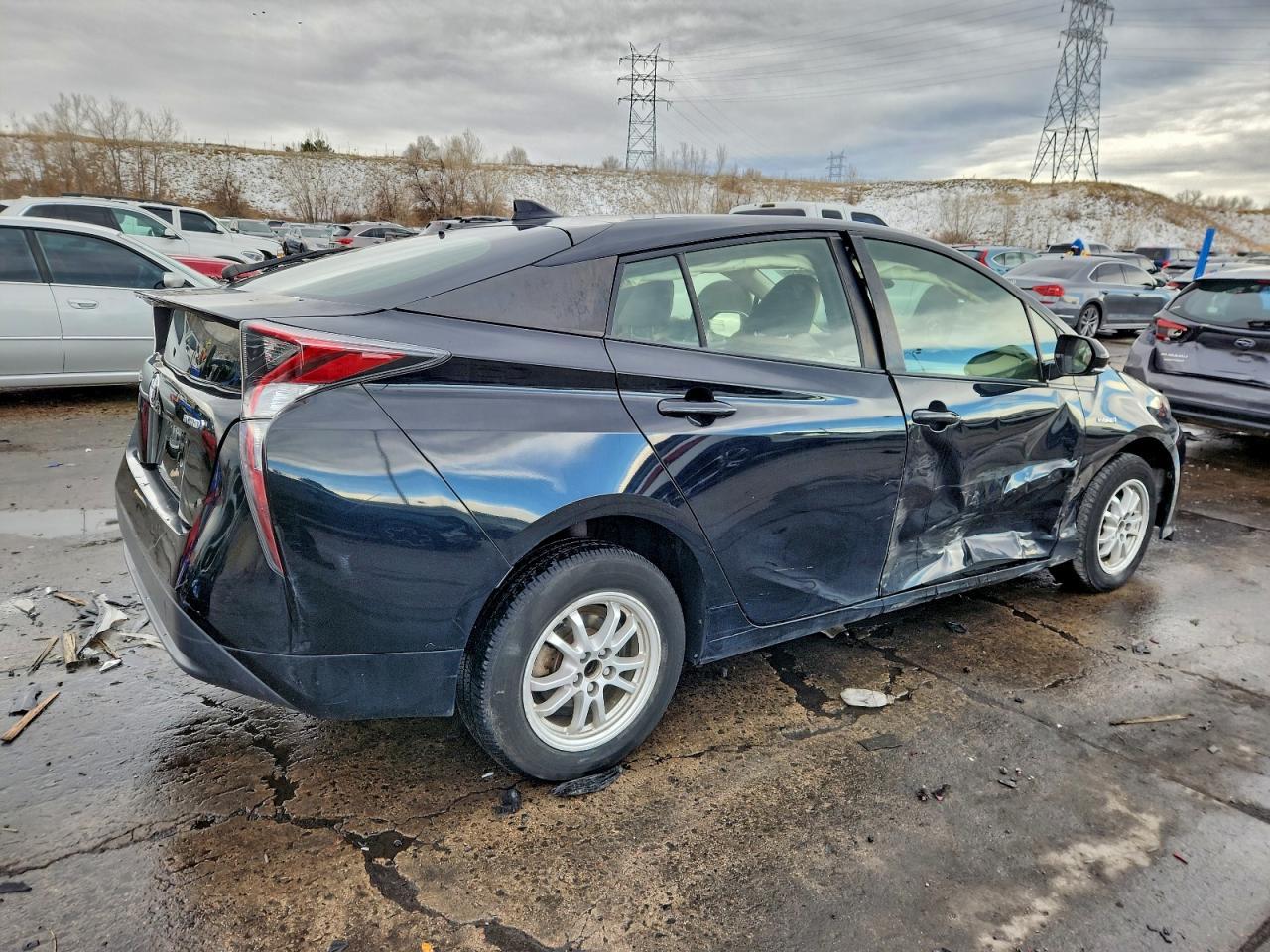 2016 Toyota Prius - Фото 3