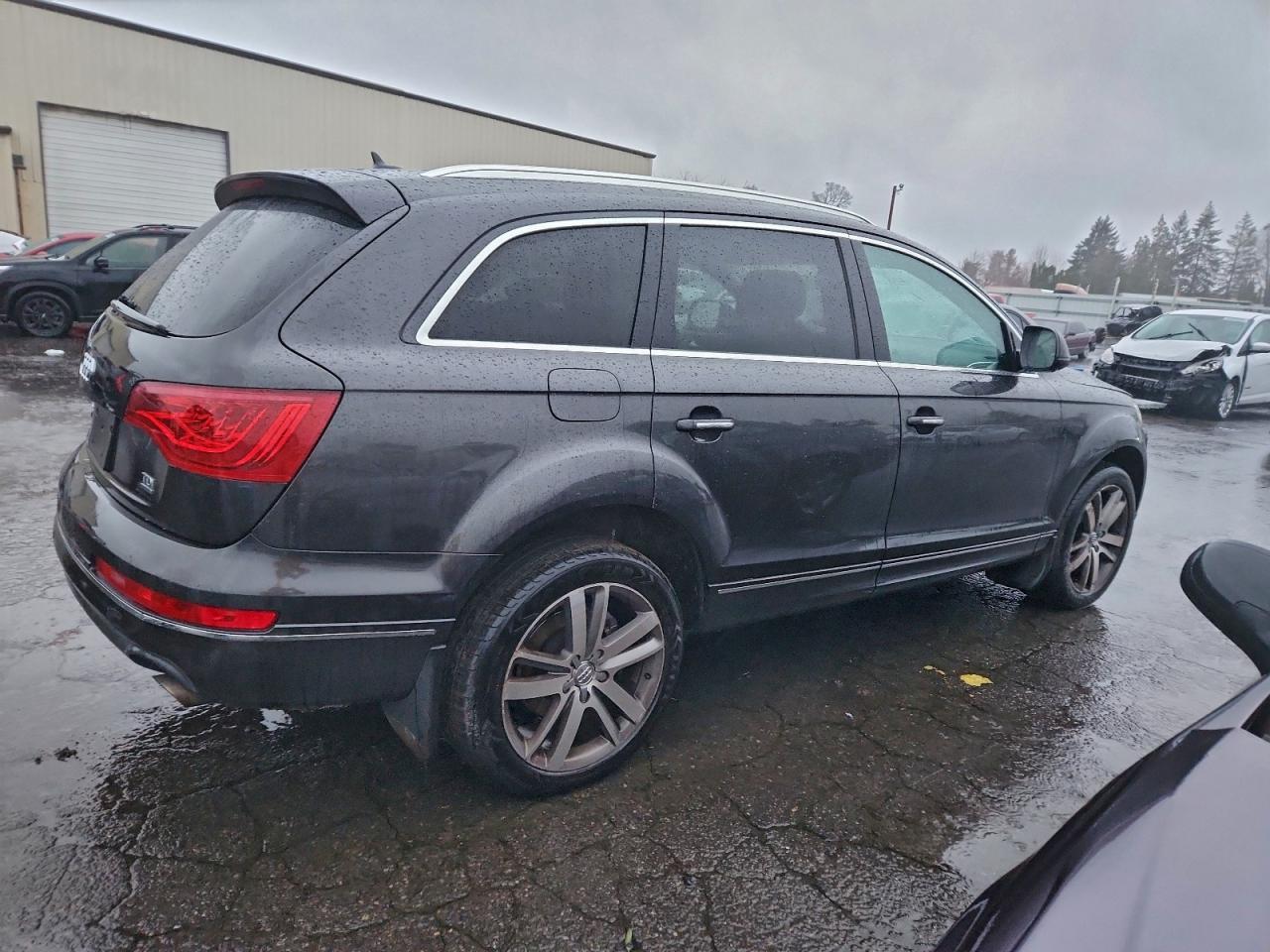 2012 Audi Q7 Premium Plus - Фото 3