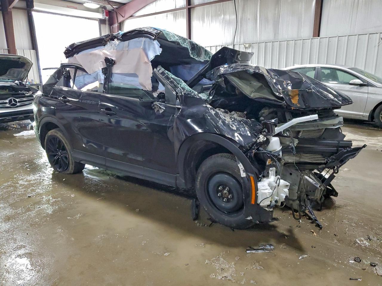 2024 Mitsubishi Eclipse Cross Le - Image 4