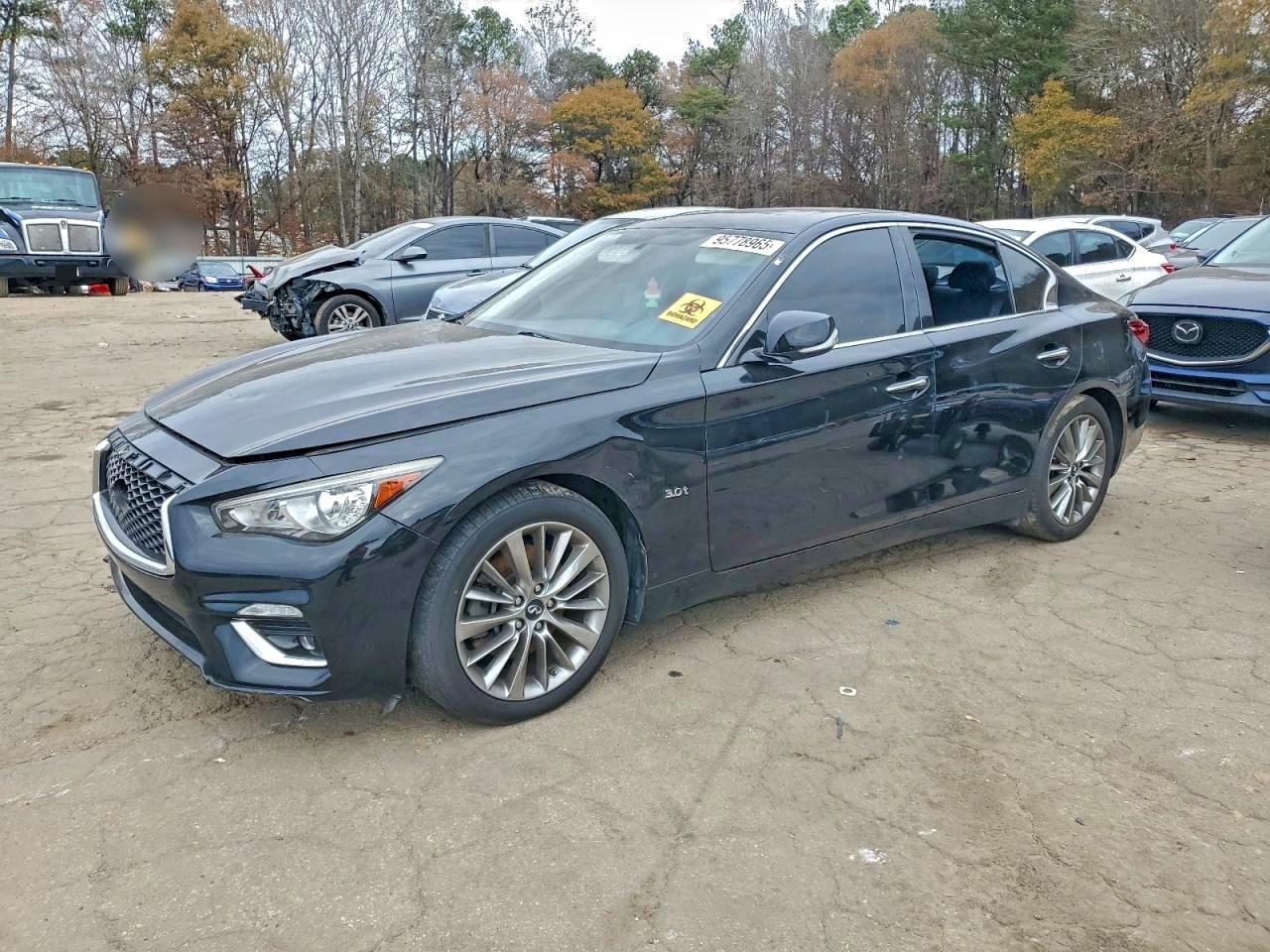 2018 Infiniti Q50 Luxe