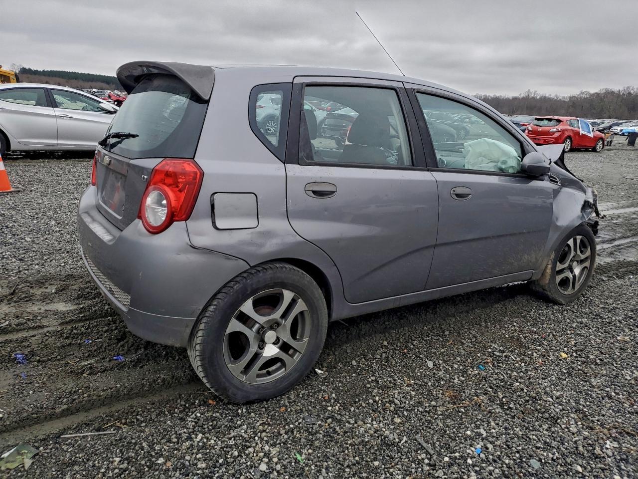 2010 Chevrolet Aveo Lt - Image 3