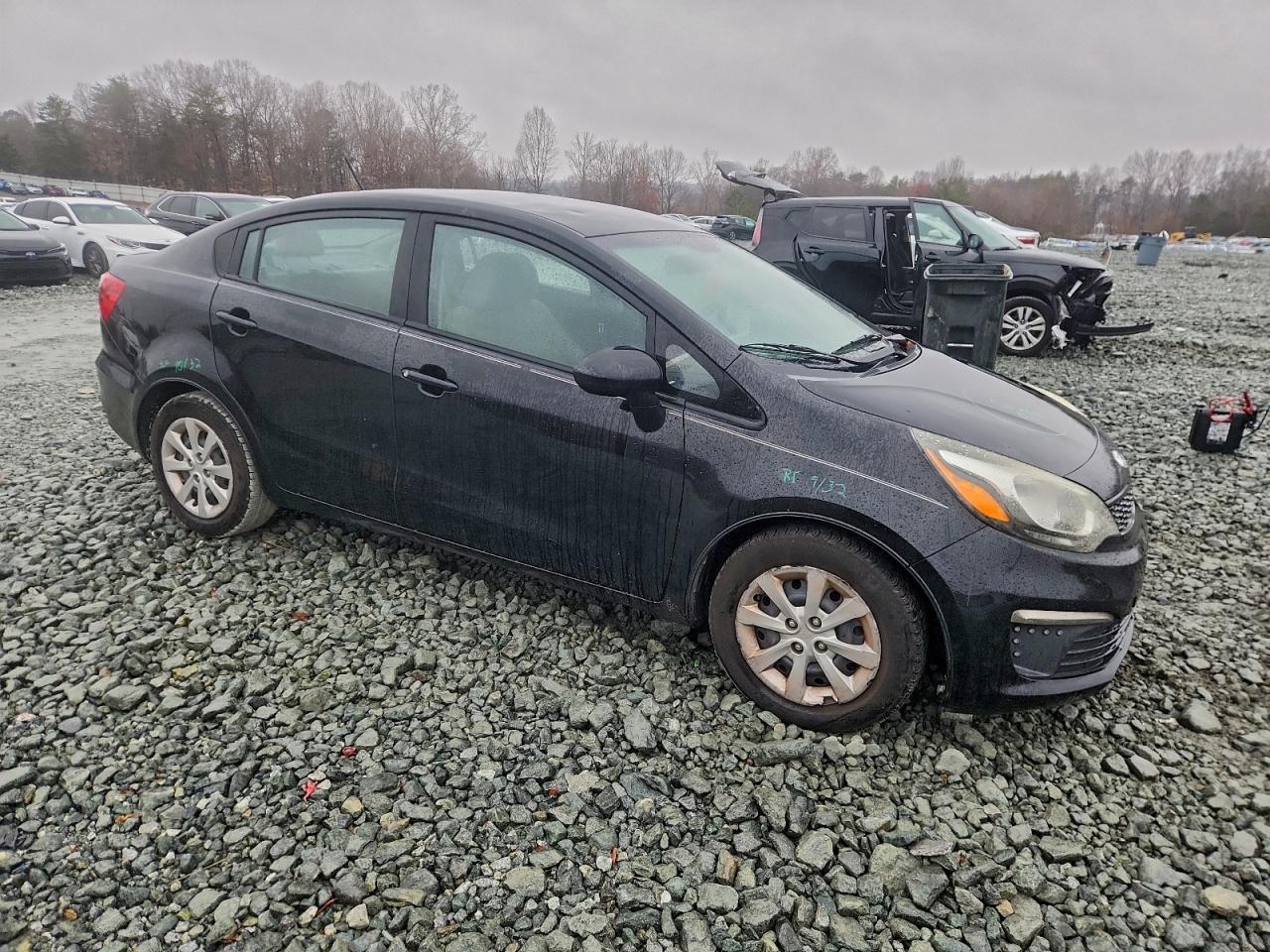 2017 Kia Rio Lx - Фото 4