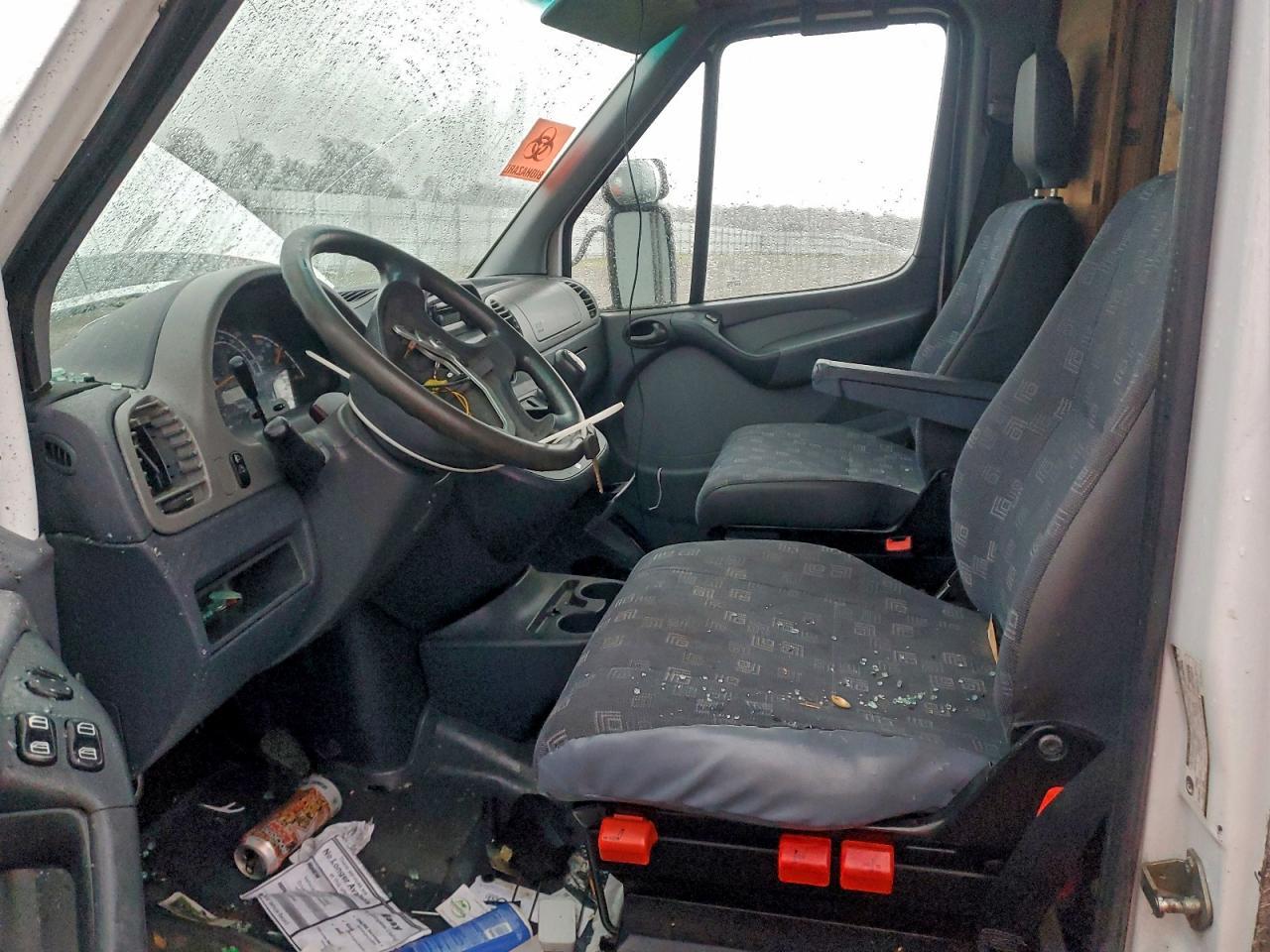 2006 Dodge Sprinter 3500 Utility / Service Van - Фото 7