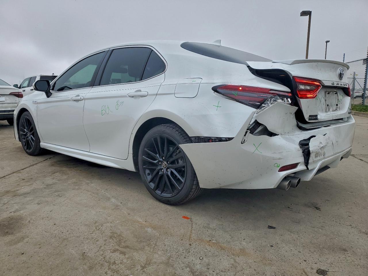 2021 Toyota Camry Xse - Image 2