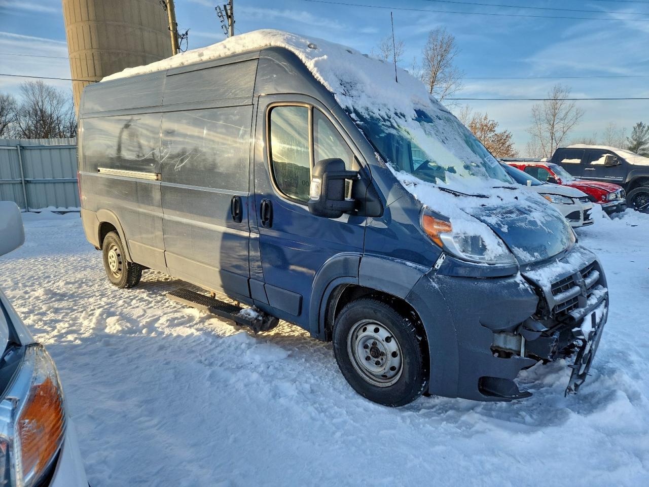 2018 Ram Promaster 2500 Delivery Van - Image 4