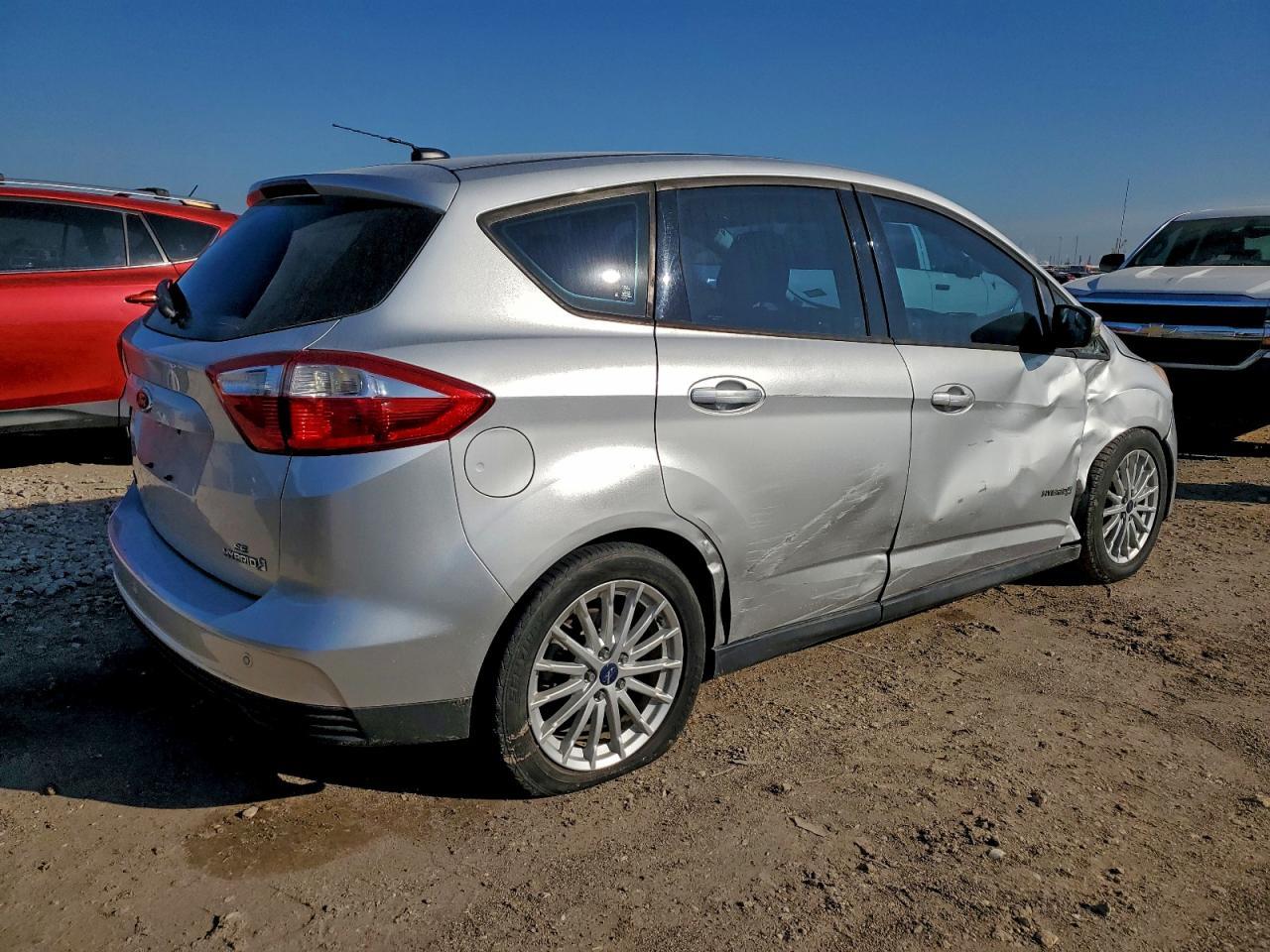 2013 Ford C-Max Se - Image 3