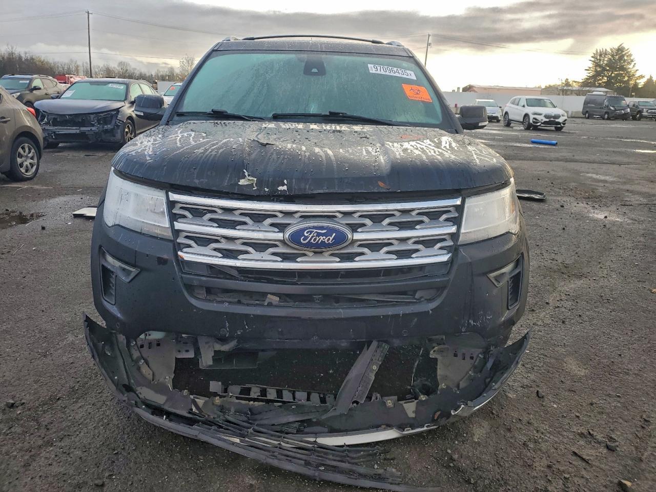 2019 Ford Explorer Limited - Image 5
