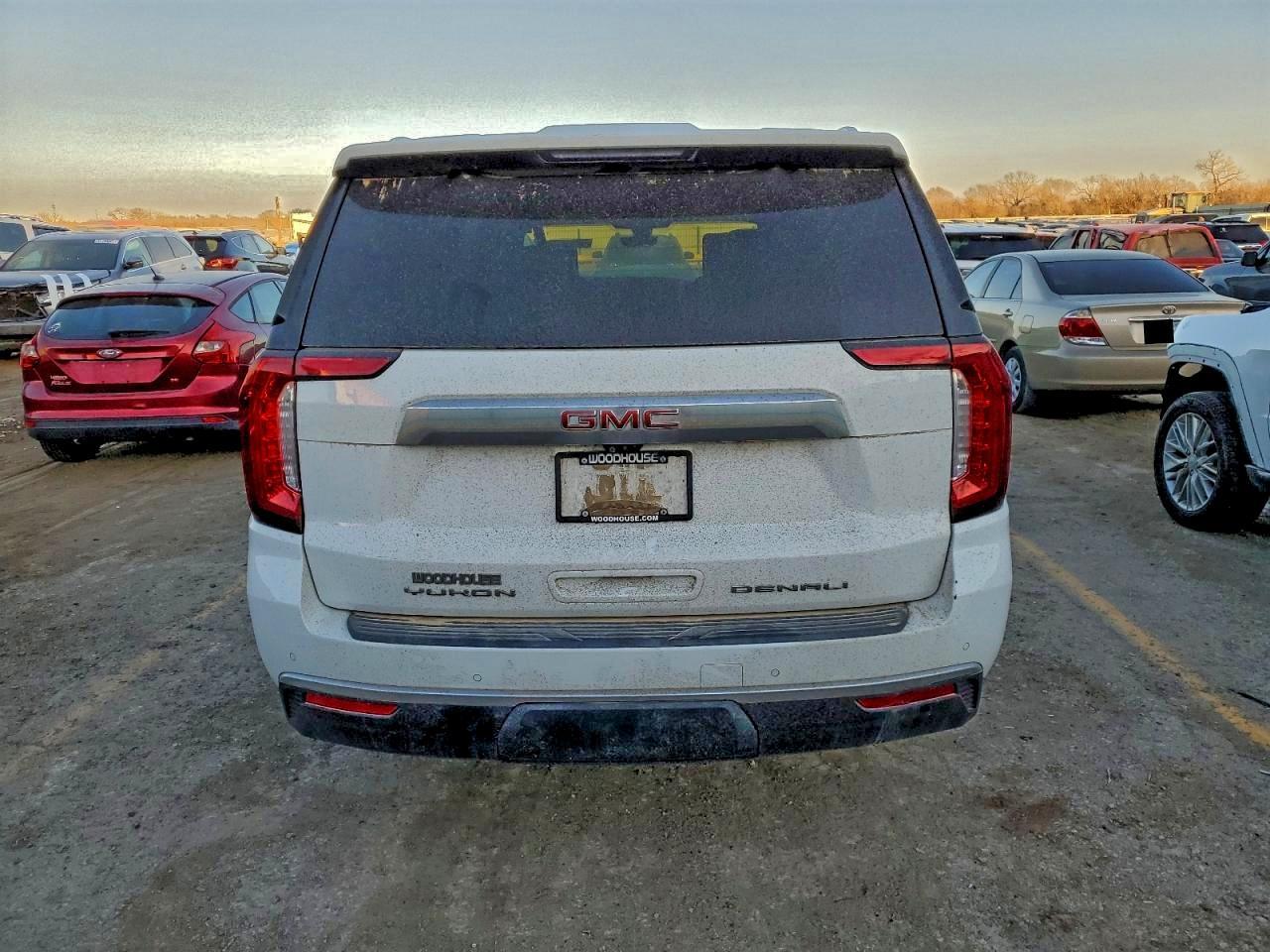 2021 GMC Yukon Xl Denali - Фото 6