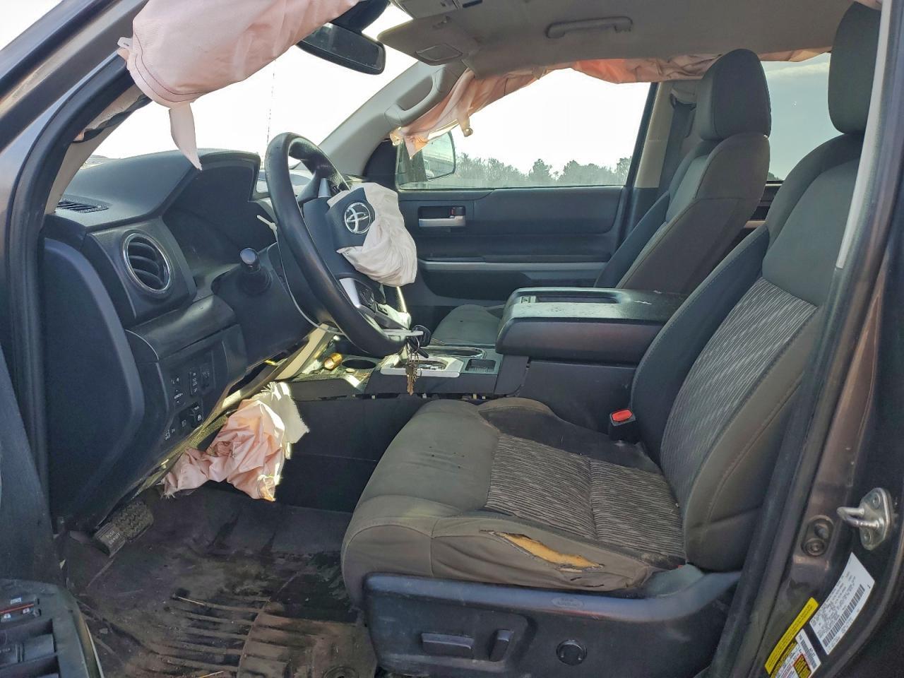 2018 Toyota Tundra Crewmax Sr5 - Image 7