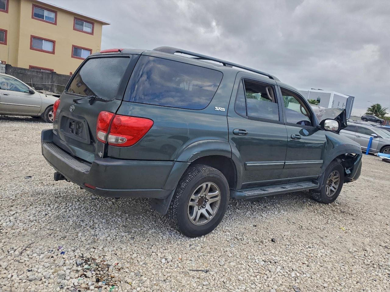 2006 Toyota Sequoia Sr5 - Фото 3