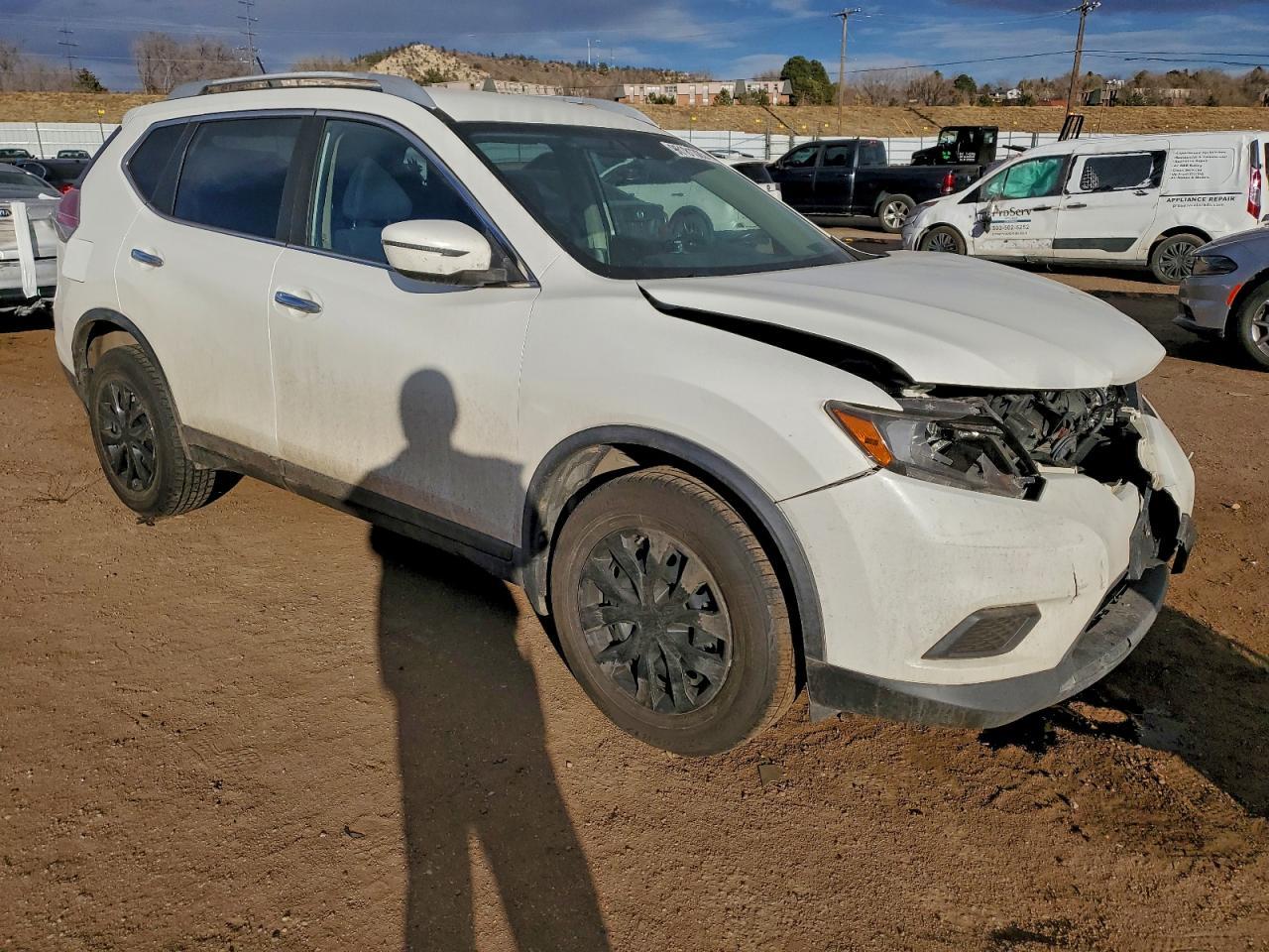 2016 Nissan Rogue S - Image 4