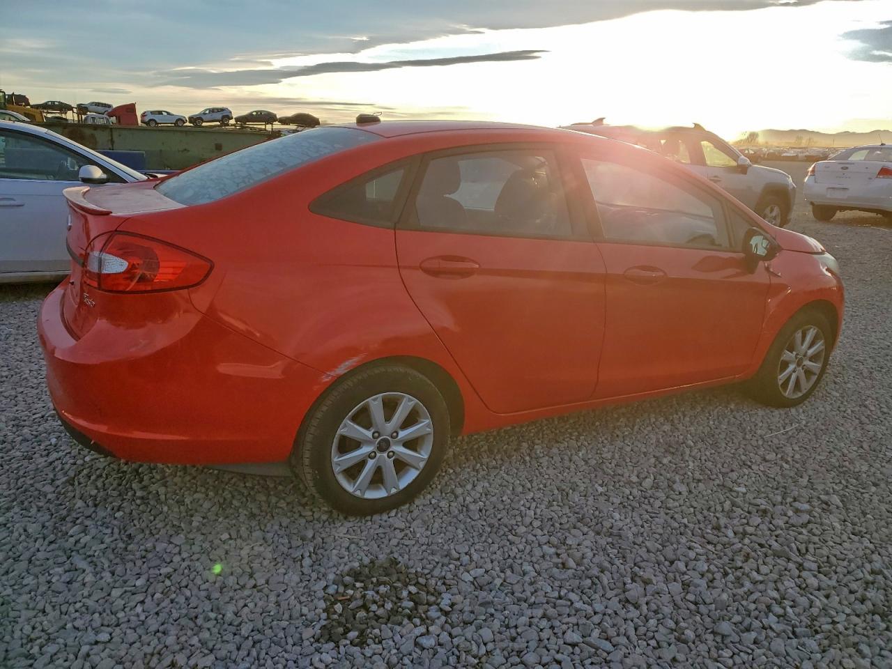 2013 Ford Fiesta Se - Image 3