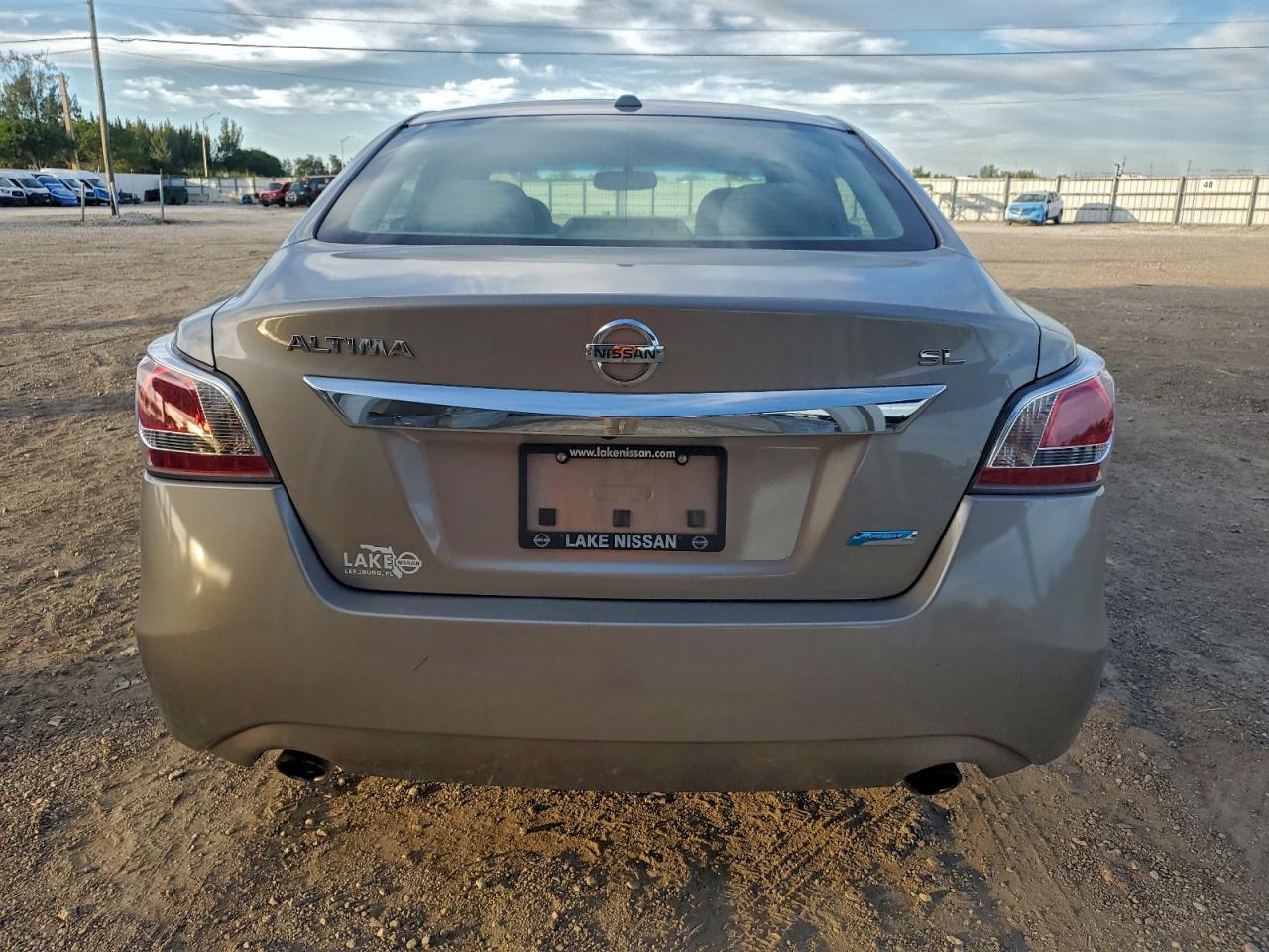 2014 Nissan Altima 2.5 - Фото 6
