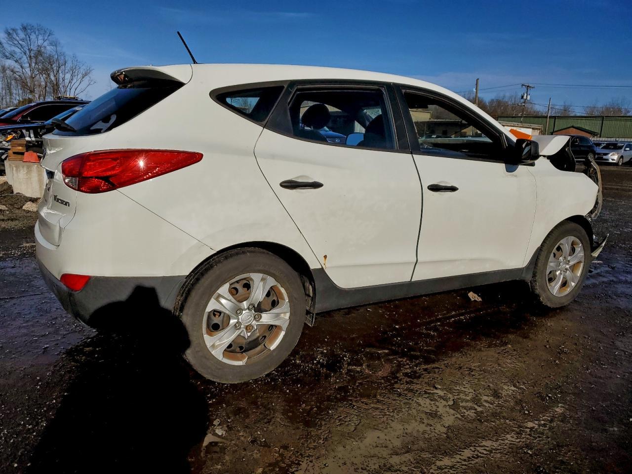 2011 Hyundai Tucson Gl - Фото 3