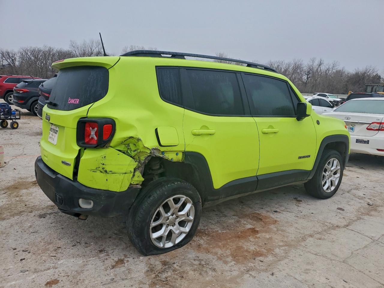 2018 Jeep Renegade Latitude - Image 3