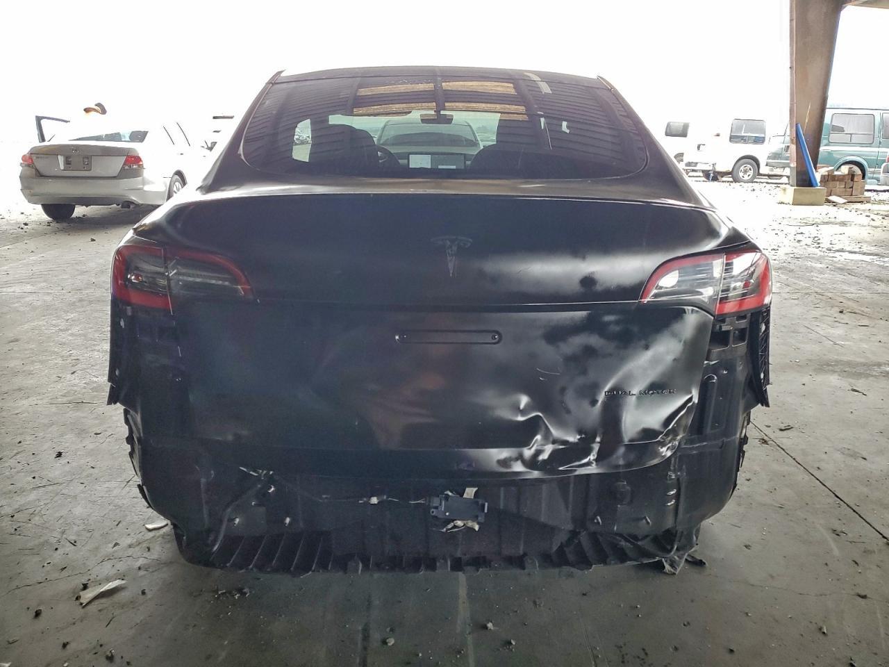 2021 Tesla Model Y - Фото 6