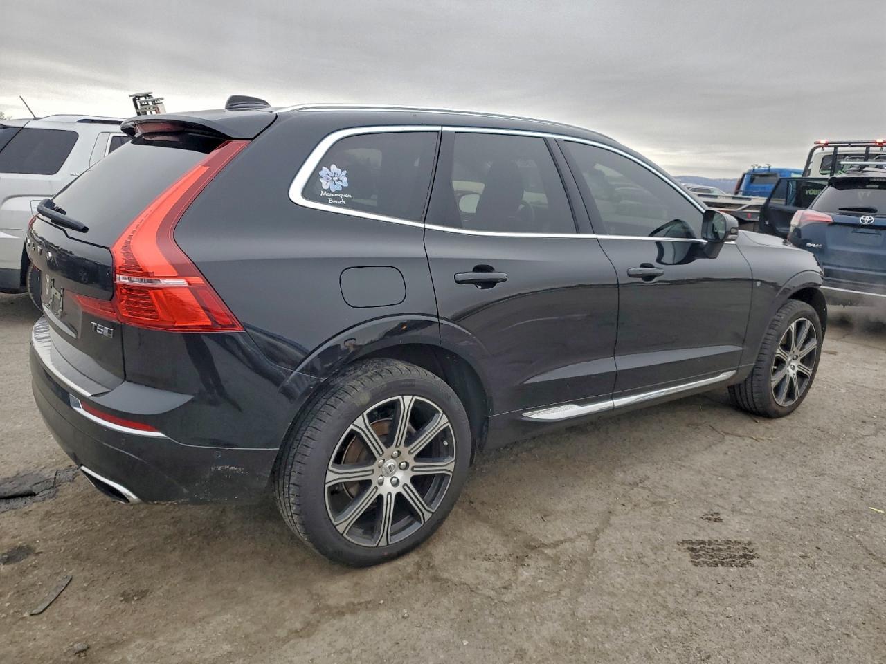 2019 Volvo Xc60 T5 Inscription - Image 3